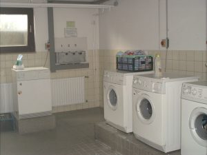 Waschmaschinen in einem der Waschkeller